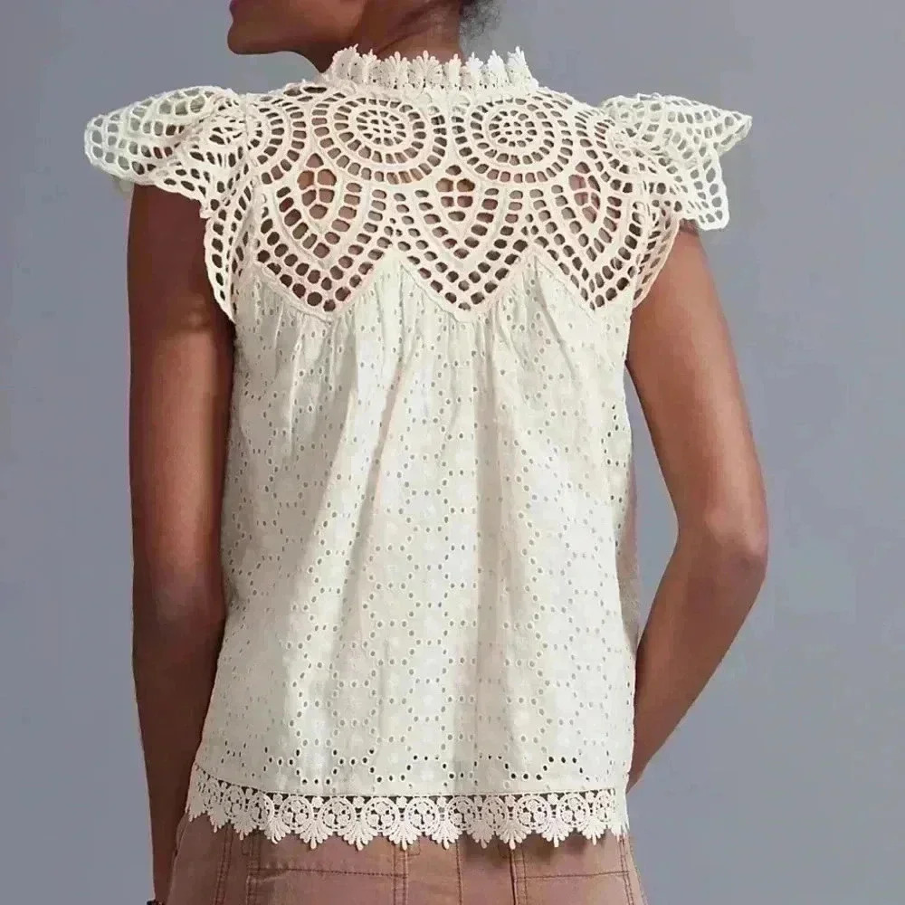 ANTHROPOLOGIE CHARLIZE Tan Eyelet Lace Vneckline Blouse Size S - Picture 3 of 12